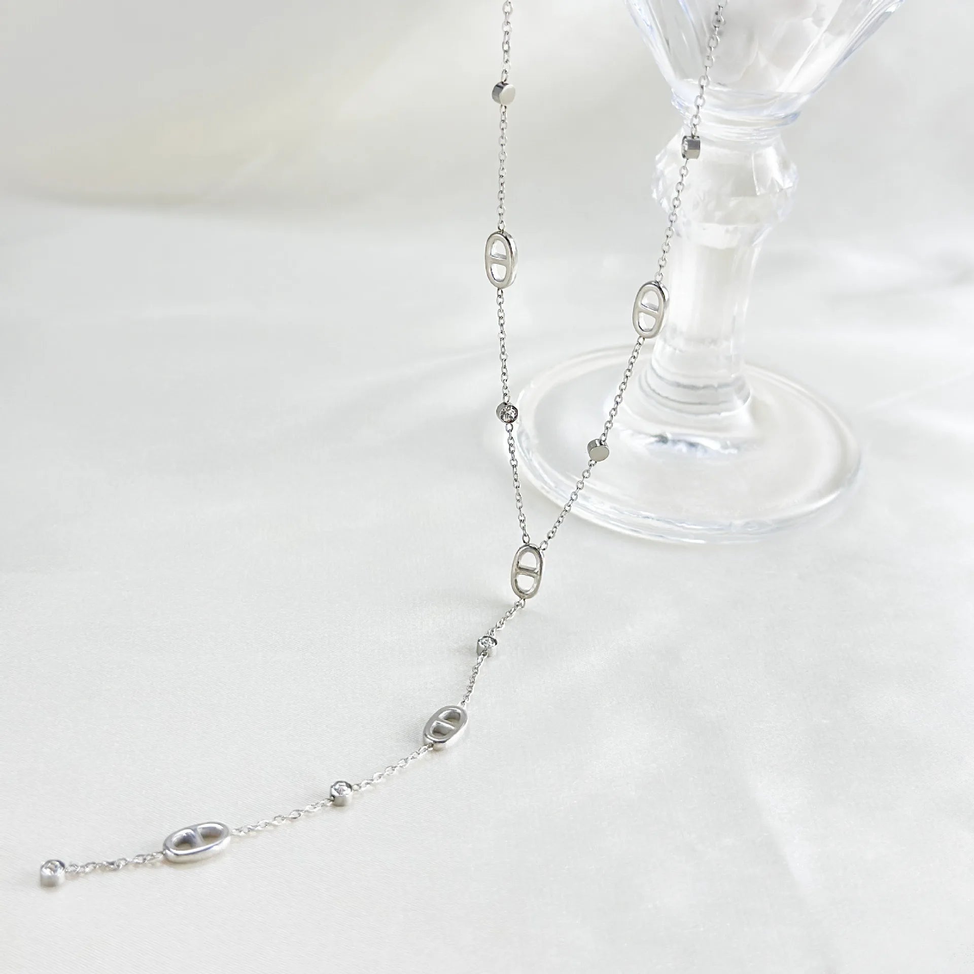 Collier LEYNA