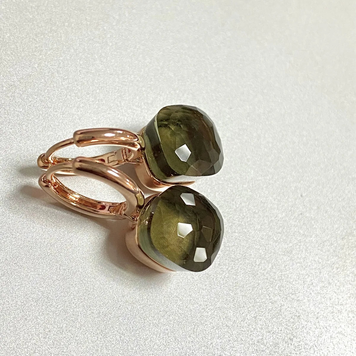 Boucles d'Oreilles JADE